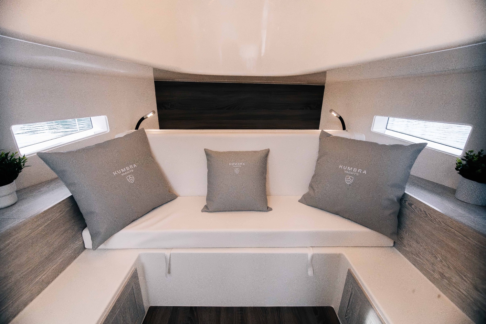 Cama cabina con cojines Kumbra